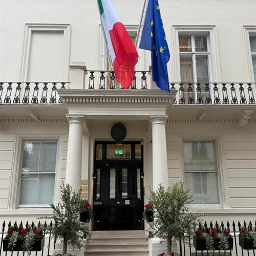 Casa Italia, Londra
